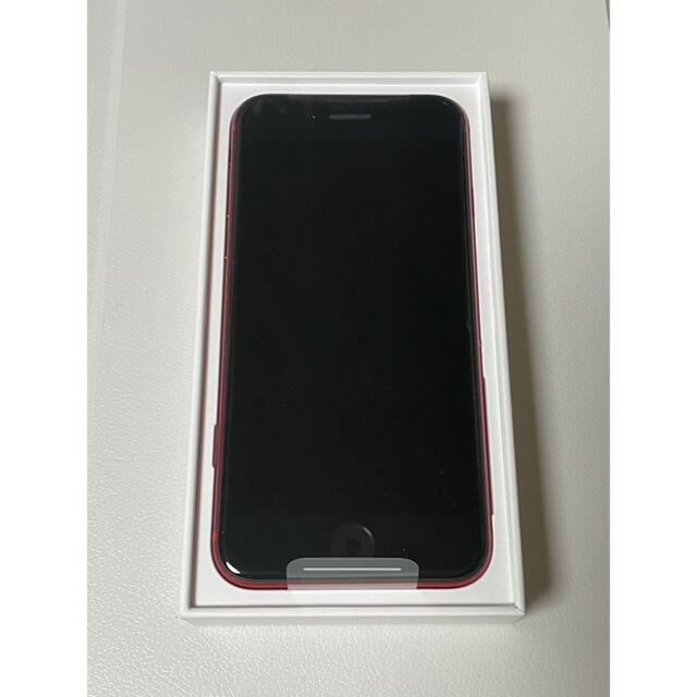 Apple(アップル)のiphone SE2 64GB レッド SIMフリー MHGR3J/A スマホ/家電/カメラのスマートフォン/携帯電話(スマートフォン本体)の商品写真