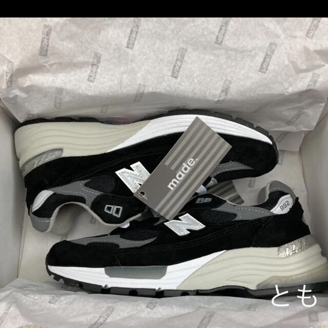 New Balance ニューバランス M992 ブラック(名機降臨!衝撃の New Balance ニューバランス M992 ブラック(名機降臨!衝撃の