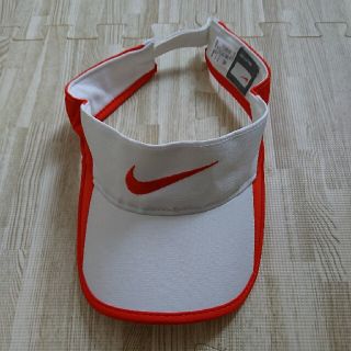 ナイキ(NIKE)のナイキ サンバイザー(サンバイザー)