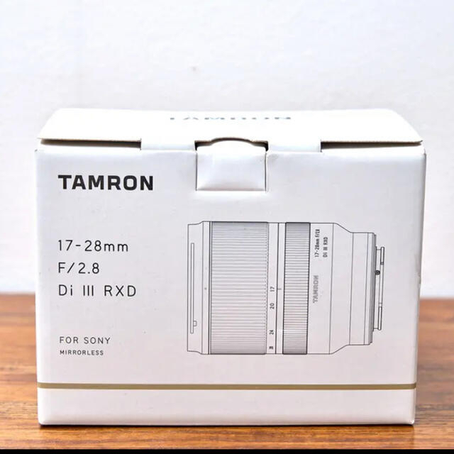 TAMRON(タムロン)の中古美品 TAMRON 17-28F2.8 DI III RXD(A046SE) スマホ/家電/カメラのカメラ(レンズ(ズーム))の商品写真