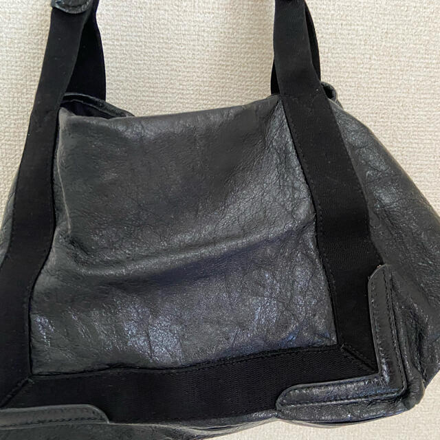 BALENCIAGA BAG(バレンシアガバッグ)のバレンシアガ　バック レディースのバッグ(ハンドバッグ)の商品写真