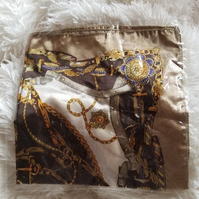未使用スカーフ レディースのファッション小物(バンダナ/スカーフ)の商品写真
