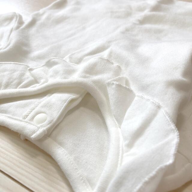 UNIQLO(ユニクロ)のサイズ80☆ユニクロ白シャツ キッズ/ベビー/マタニティのベビー服(~85cm)(シャツ/カットソー)の商品写真