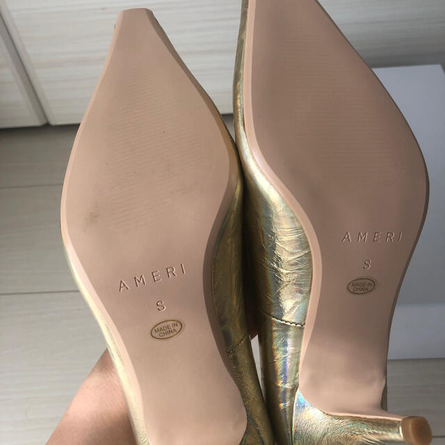 Ameri VINTAGE(アメリヴィンテージ)のMETALLIC CANDY BASIC PUMPS レディースの靴/シューズ(ハイヒール/パンプス)の商品写真