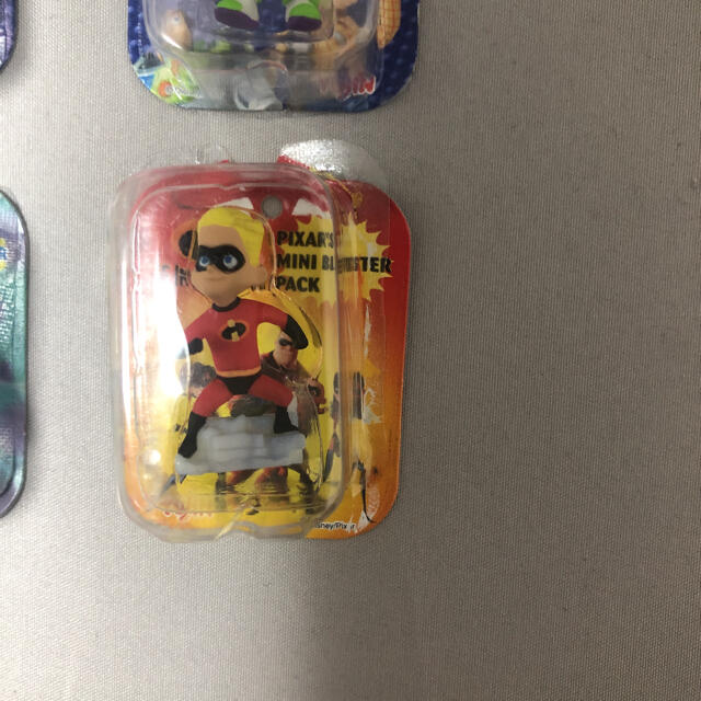 Disney(ディズニー)のディズニー ピクサー ミニブリスター 4種セット エンタメ/ホビーのおもちゃ/ぬいぐるみ(キャラクターグッズ)の商品写真