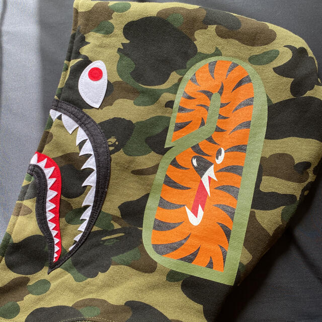 【タグ付】BAPE×READYMADE コラボパーカー