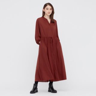 ユニクロ(UNIQLO)の《専用》ドローストリングロングワンピース(7分丈) XS(ロングワンピース/マキシワンピース)