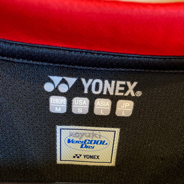 YONEX(ヨネックス)のYONEX🖤テニス/バドミントン❤️ゲームシャツ 男女兼用 L スポーツ/アウトドアのテニス(ウェア)の商品写真