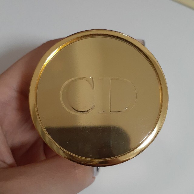 Christian Dior(クリスチャンディオール)のオードヴィラクレーム　クリーム50ml コスメ/美容のスキンケア/基礎化粧品(フェイスクリーム)の商品写真