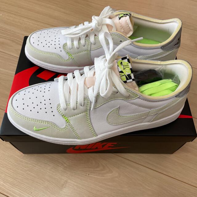 NIKE AIR JORDAN 1 LOW OG "GHOST GREEN"