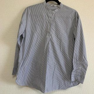 ユニクロ(UNIQLO)のユニクロ　ノーカラーシャツ　ストライプ　M(シャツ/ブラウス(長袖/七分))