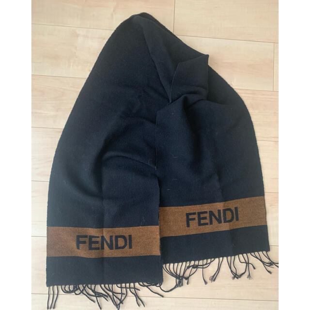 FENDI(フェンディ)のFENDI フェンディ⭐︎マフラー メンズ イタリア製 フォーマル メンズのファッション小物(マフラー)の商品写真