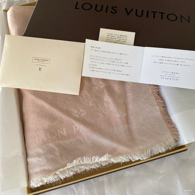 LOUIS VUITTON(ルイヴィトン)のルイヴィトン　モノグラム　ショール　ストール　シルク　ウール　大判 レディースのファッション小物(マフラー/ショール)の商品写真