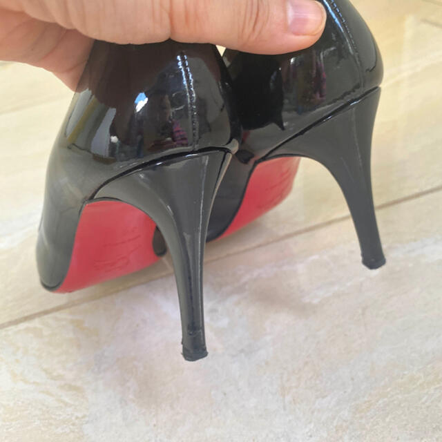 クリスチャンルブタン パンプス エナメル 黒 36 クリスチャンルブタン パンプス エナメル 黒 36