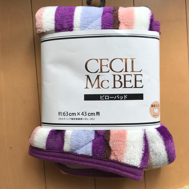 CECIL McBEE(セシルマクビー)のCECIL McBEEピローパッド インテリア/住まい/日用品の寝具(シーツ/カバー)の商品写真