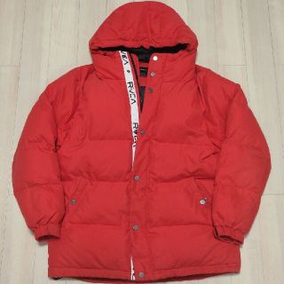 ルーカ(RVCA)のRVCA PUFFA JACKET パフジャケット レッド Mサイズ ビックロゴ(ダウンジャケット)