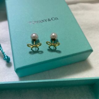 ティファニー(Tiffany & Co.)のティファニー　ピアス　イエローゴールド　K18 リボン　750 ボウピアス(ピアス)