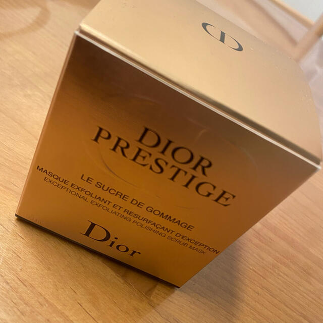 DIOR プレステージ　ル　ゴマージュ　洗顔料