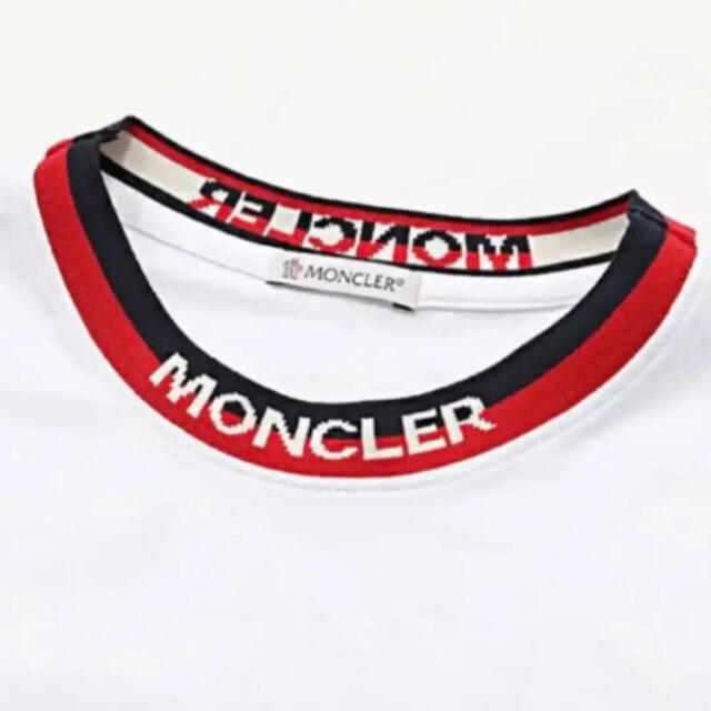 一番の贈り物 MONCLER 新作 ☆希少☆ 半袖Tシャツ 入手困難 完売品 S 定番のお歳暮 Tシャツ MONCLER ★希少★ M GENIUS ワッペン モンクレール Tシャツ/カットソー(半袖/袖なし)