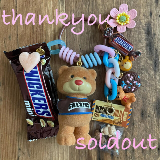 sold out ハンドメイド　スイーツデコ　クマさんクリームサンド