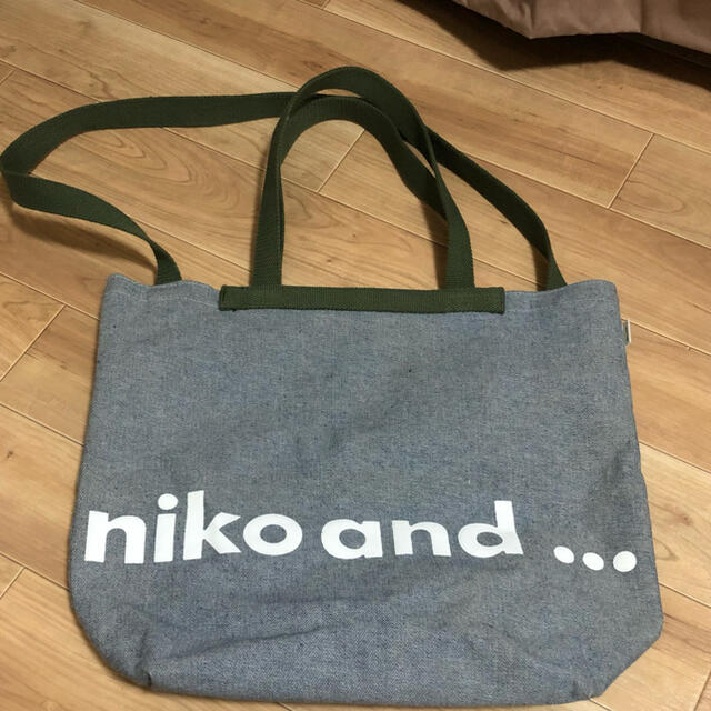niko and...(ニコアンド)のニコアンド　ビッグトート レディースのバッグ(トートバッグ)の商品写真
