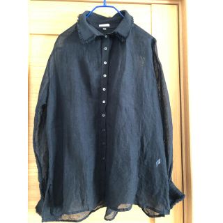「yunahica ユナヒカ セットインフリルブラウス」に近い商品