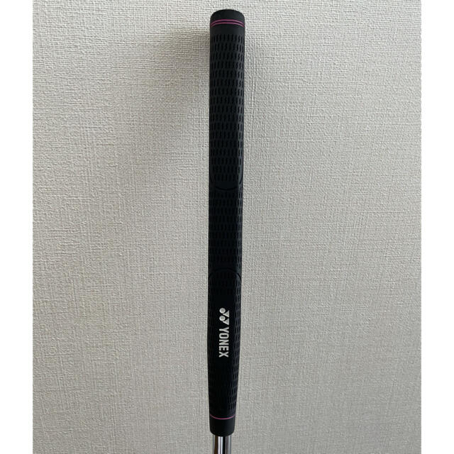 YONEX(ヨネックス)の専用❣️ヨネックス　ゴルフ　ジュニアパター　J120 ピンク スポーツ/アウトドアのゴルフ(クラブ)の商品写真