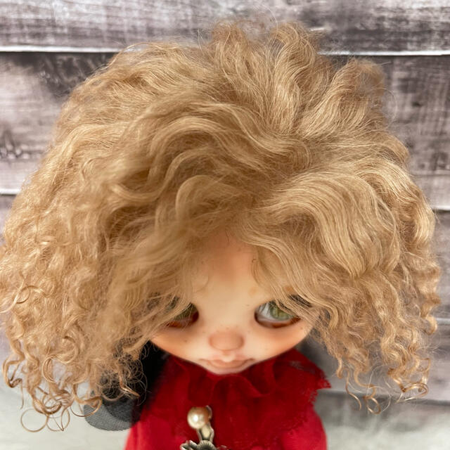 blythe _wm-375アプリコットベージュ⭐️チベットラムウィッグ