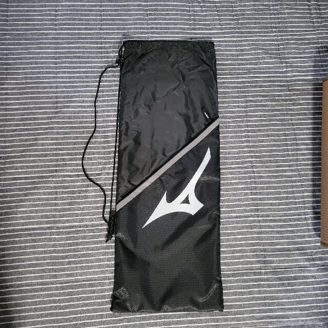 MIZUNO(ミズノ)のミズノ*新品ラケットケース　黒 スポーツ/アウトドアのテニス(その他)の商品写真