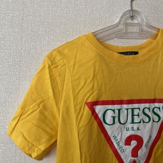 ゲス(GUESS)のゲス　tシャツ　トップス(Tシャツ/カットソー(半袖/袖なし))