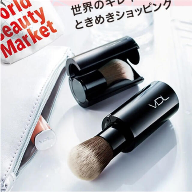 AVON(エイボン)のVDL ポータブル　カブキ　ブラシ　カブキブラシ コスメ/美容のメイク道具/ケアグッズ(チーク/フェイスブラシ)の商品写真