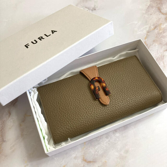 Furla(フルラ)のFURLA SOFIA continental wallet 長財布 ベッコウ レディースのファッション小物(財布)の商品写真