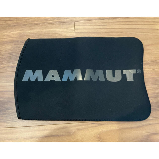 Mammut(マムート)のマムート　MAMMUT iPadケース スポーツ/アウトドアのアウトドア(登山用品)の商品写真