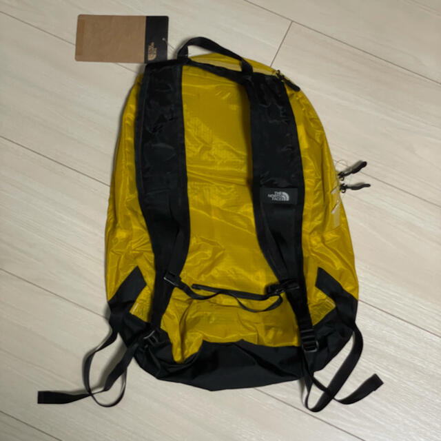 THE NORTH FACE(ザノースフェイス)のTHE NORTH FACE ノースフェイス Flyweight Pack 15 メンズのバッグ(バッグパック/リュック)の商品写真