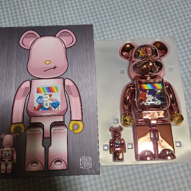 【水村様専用】BE@RBRICK  2RD Ver. 100% & 400%  エンタメ/ホビーのフィギュア(その他)の商品写真