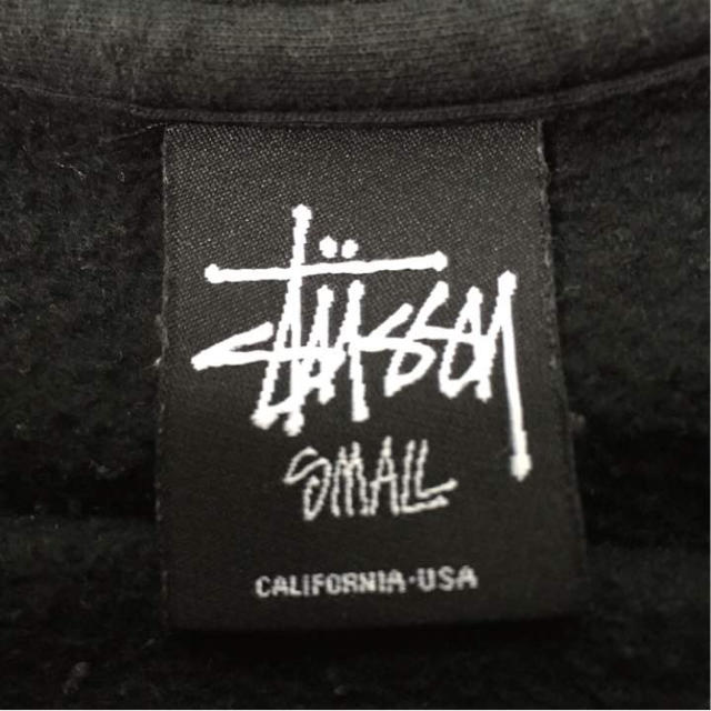 STUSSY(ステューシー)のステューシートレーナー 定価12000plus税 メンズのトップス(スウェット)の商品写真