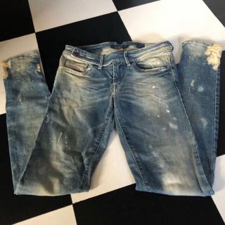 ディーゼル(DIESEL)の美品！スキニー デニム ジーンズ　ディーゼル(スキニーパンツ)