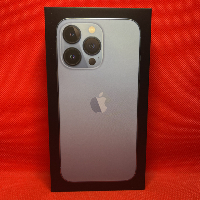 Apple(アップル)の【新品】iPhone 13 Pro 256GB シエラブルー simフリー スマホ/家電/カメラのスマートフォン/携帯電話(スマートフォン本体)の商品写真
