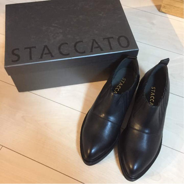 半額‼︎ STACCATO ラバーソールマニッシュスリッポン