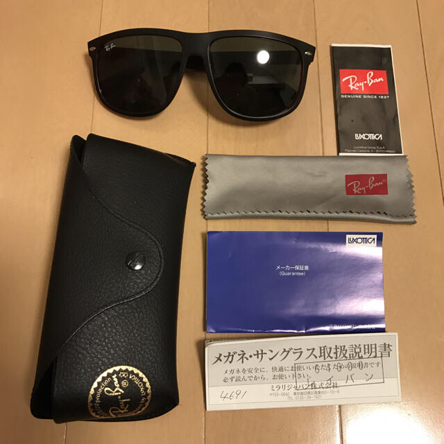 Ray-Ban(レイバン)の【ゆいたん。様専用】RayBan レイバン RB4147 6171/87 レディースのファッション小物(サングラス/メガネ)の商品写真