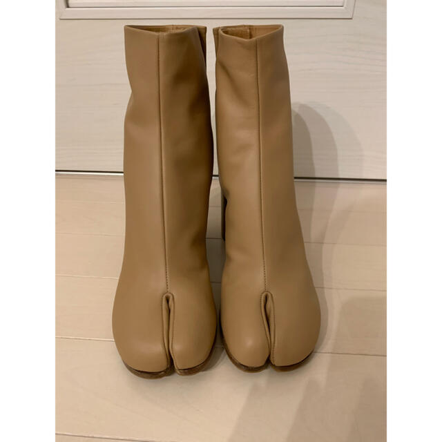 新品未使用　Maison Margiela tabiブーツ 37.5 ベージュ