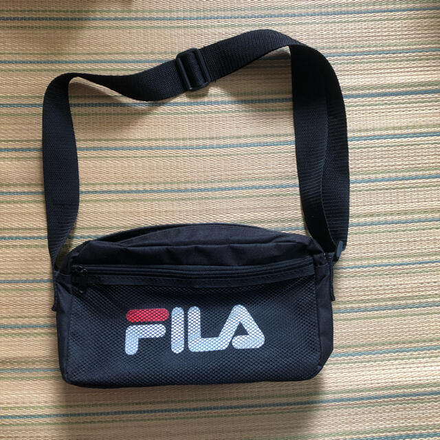 FILA(フィラ)のFILA ショルダーバッグ レディースのバッグ(ショルダーバッグ)の商品写真