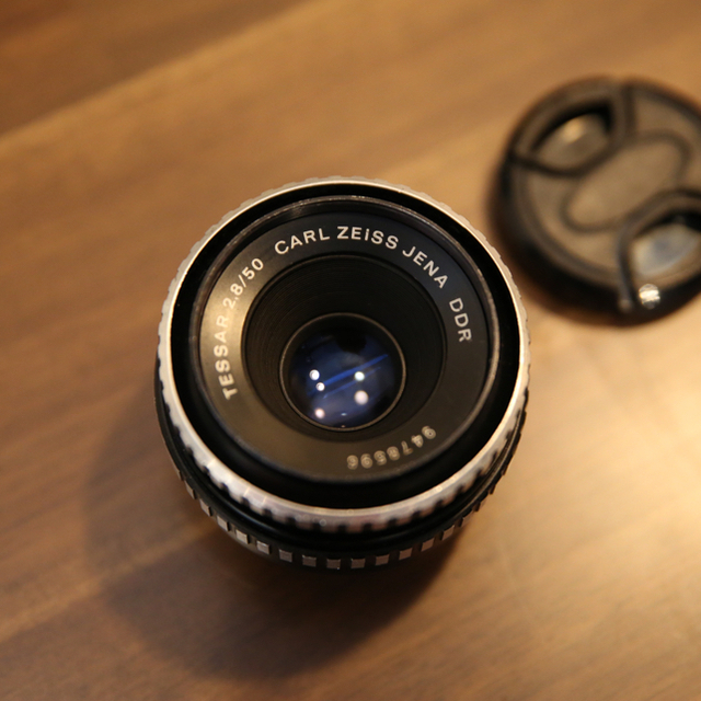 Carl Zeiss jena tessar 50mm F2.8 ゼブラ　M42 スマホ/家電/カメラのカメラ(レンズ(単焦点))の商品写真