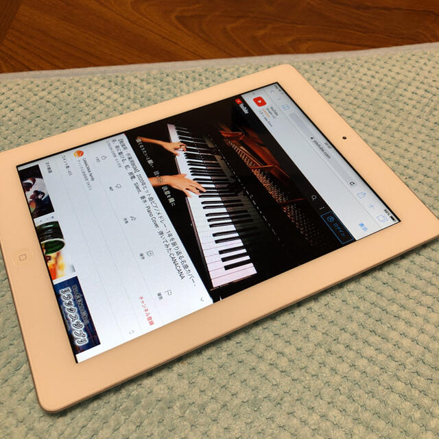 iPad(アイパッド)のApple iPad 2 Wi-Fiモデル 16GB 第2世代 ホワイト No6 スマホ/家電/カメラのPC/タブレット(タブレット)の商品写真