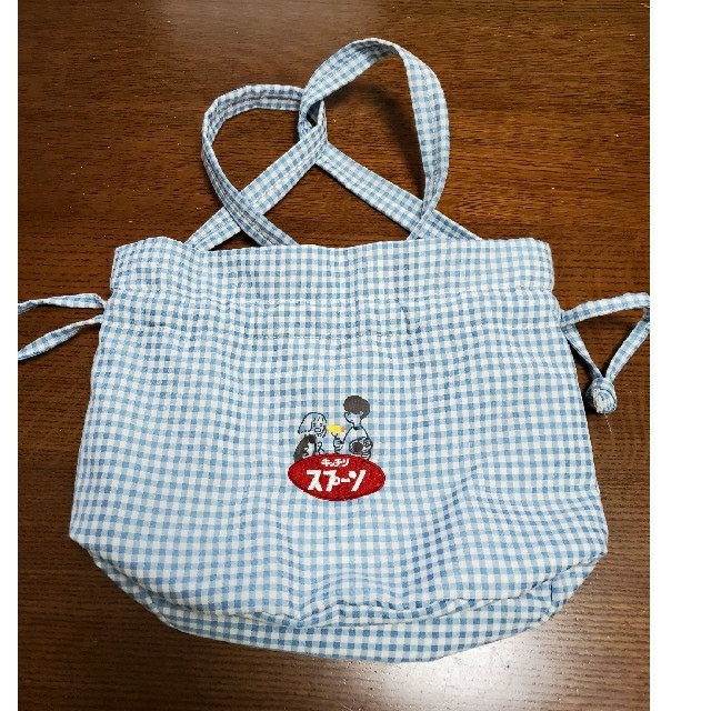 spoon 巾着バッグ 水色 ギンガムチェック レディースのバッグ(ショルダーバッグ)の商品写真