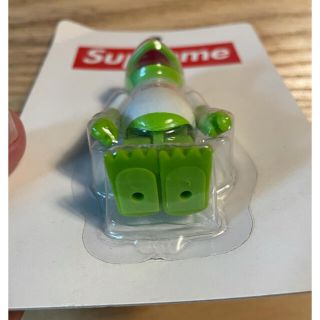 Supreme - Supreme/カーミット メディコムトイの通販 by トムブラウン