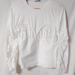 ザラ(ZARA)のギャザースリーブロングシャツ【ZARA】Mサイズ(カットソー(長袖/七分))