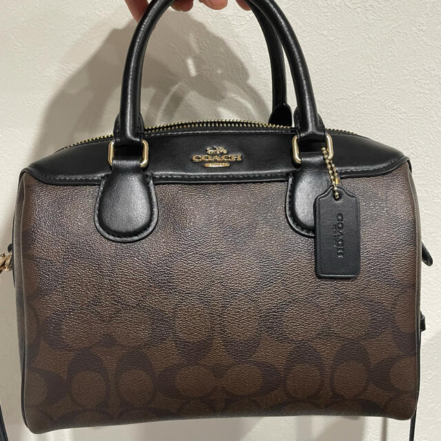 大幅値下げ中　coach コーチ　ショルダーバッグ