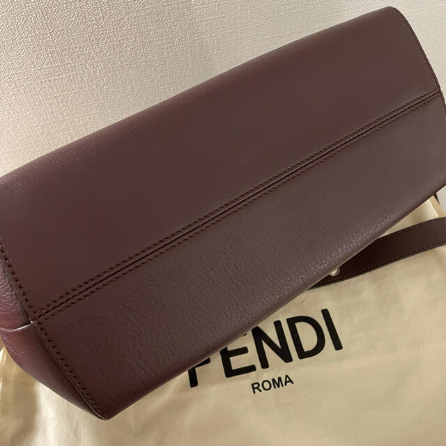 FENDI(フェンディ)の正規品　FENDI フェンディ　バイザウェイ　ミディアム レディースのバッグ(ショルダーバッグ)の商品写真
