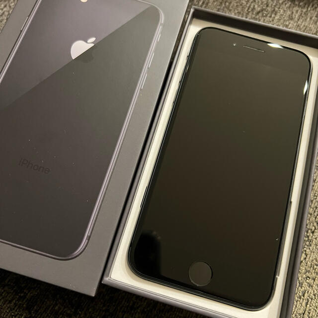 iPhone スペースグレイ simフリーの通販 by たまご's shop|アイフォーンならラクマ - iPhone8 本体のみ 64GB 在庫あ通販